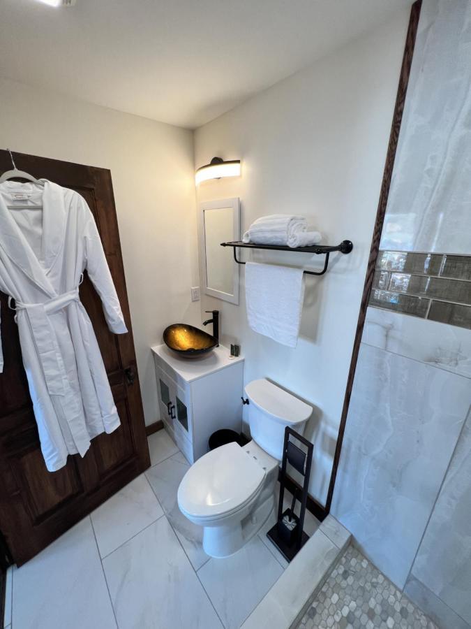 Monterey Inn Ngoại thất bức ảnh